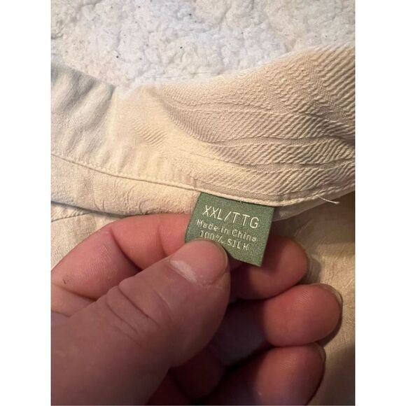 Tommy Bahama button-down shirt - Picture 3 of 9